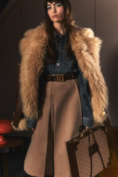 Look 57